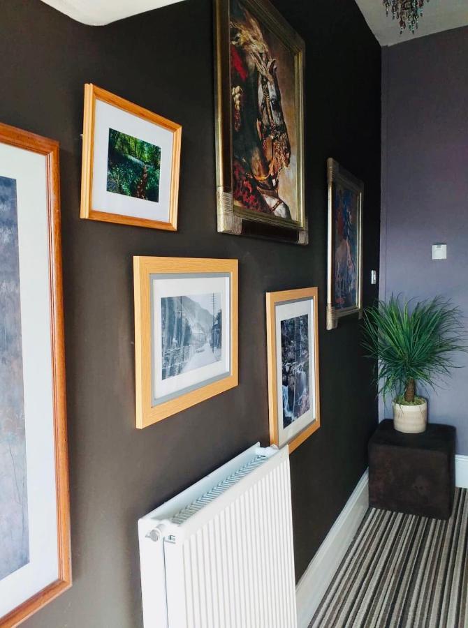 Hendre Villa Blaenau Ffestiniog Buitenkant foto